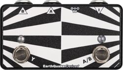 Pedalera de control Earthquaker devices Passive ABY box