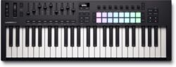 Teclado maestro Novation Launchkey 49 MK4